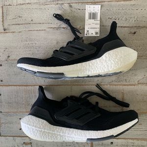 ✨ADIDAS✨ ULTRABOOST 21 ✨